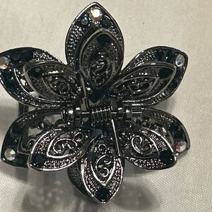 2 Flower Pin Brooch Claw Clip Silver W/Crystals Rhinestones Enamel Floral Purple